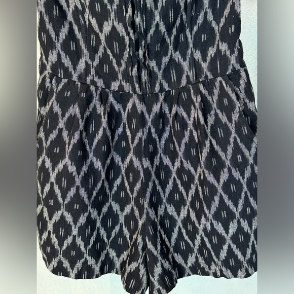 Anthropologie Staring at Stars Black Strapless Romper- Sz Small - Picture 6 of 11